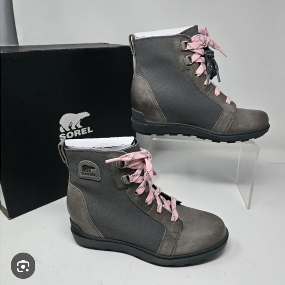 Sorel Women's Charcoal and Blush Lace-Up Boots #24